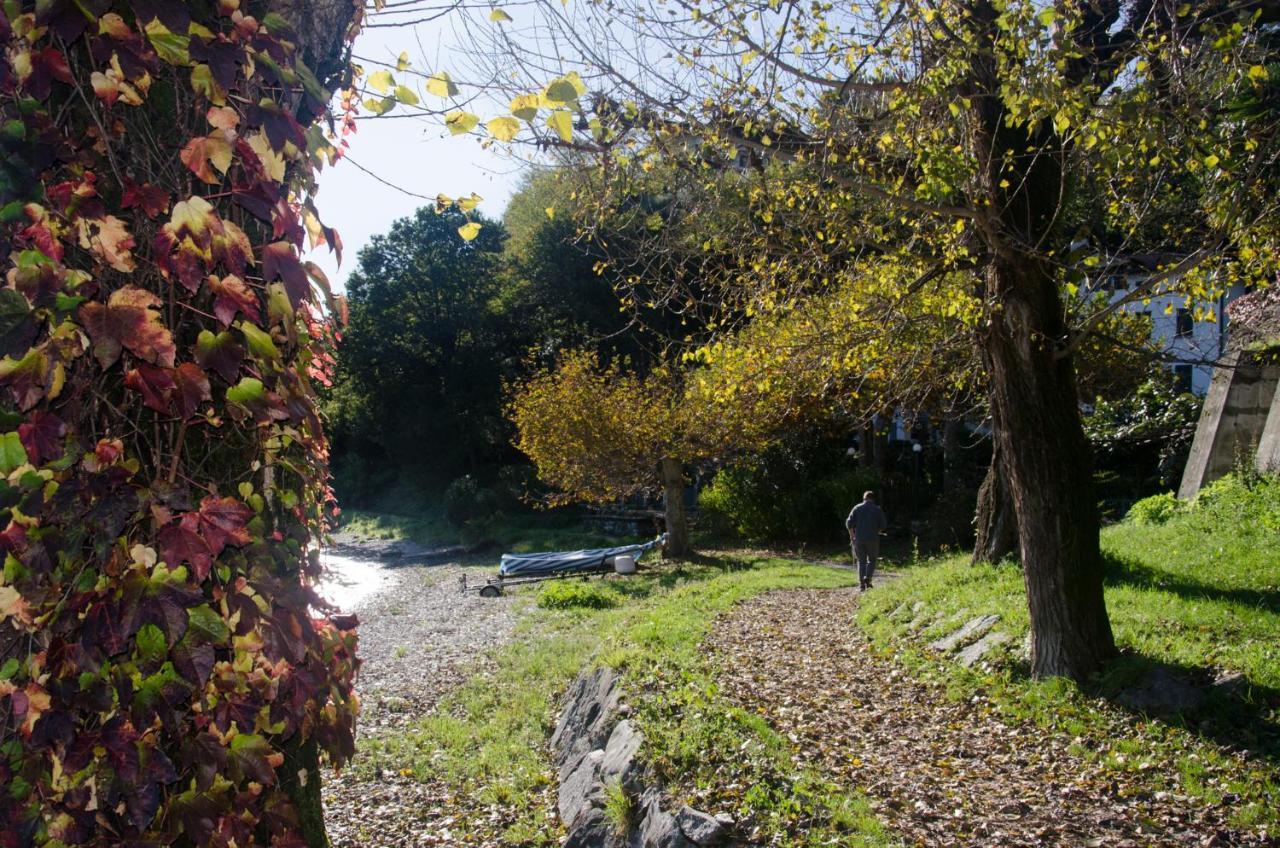 Anma Cottages The Secret Garden Pianello Del Lario Екстер'єр фото