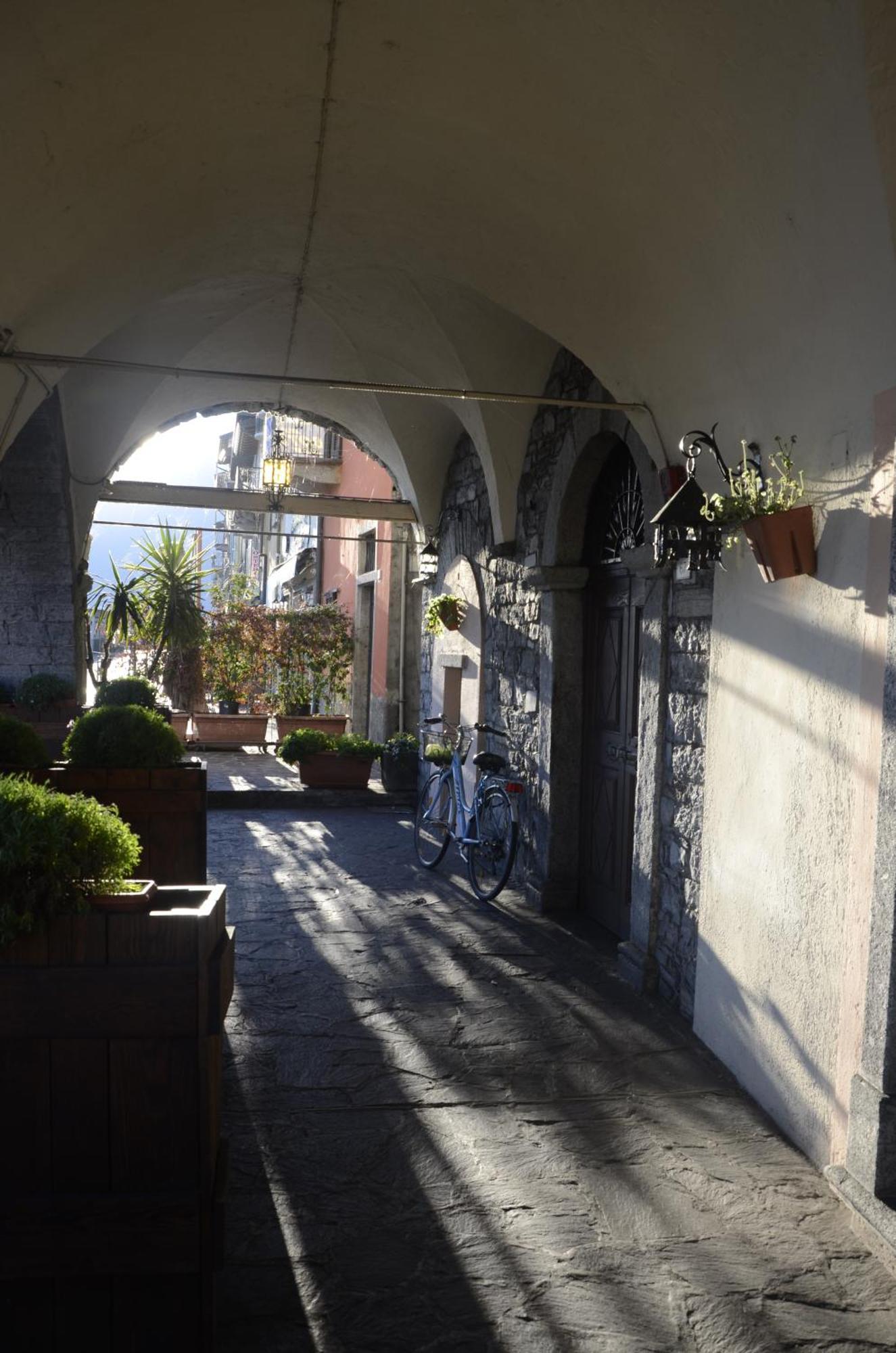 Anma Cottages The Secret Garden Pianello Del Lario Екстер'єр фото